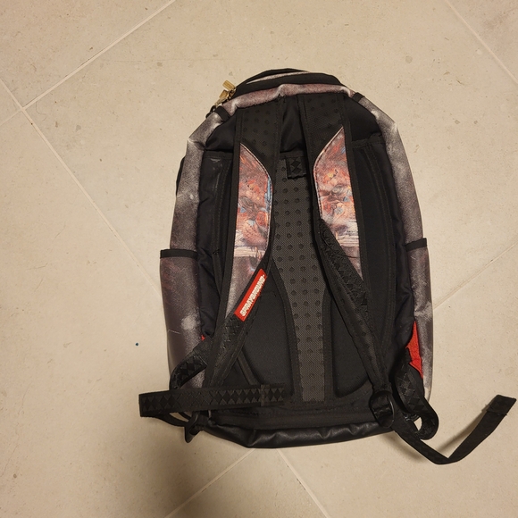 Sprayground Black and Gray Backpack Stylish and Functional - Picture 3 of 6